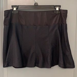 Tail black tennis skirt size large